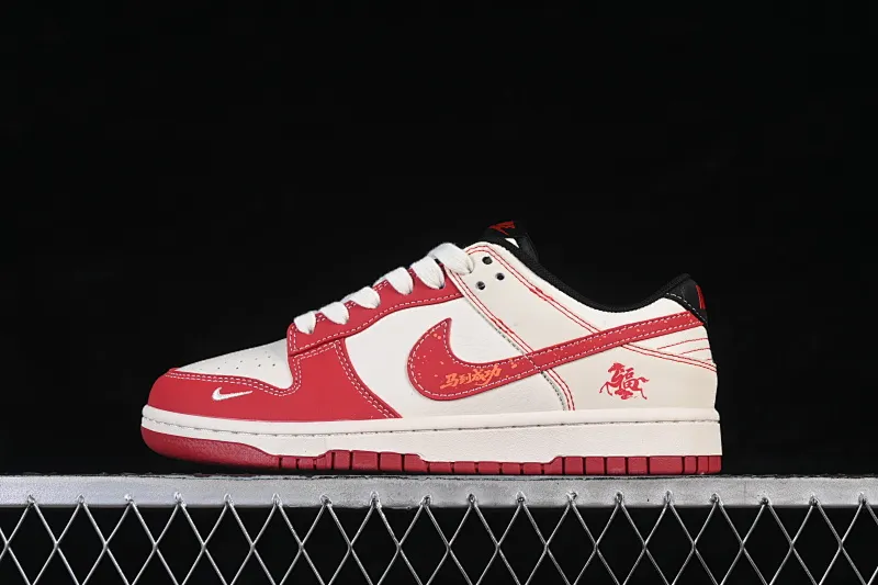 All categories Nk SB Dunk Series Nk SB Dunk Low High-end customized low-top sneakers Nike SB Dunk Low Year of the Horse limited edition off-white red black High-end customized low-top casual skate shoes JJ2508-604